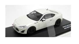 Toyota  - 86 Racing white - 1:43 - J Collection - 73012RA - jc73012RA | Toms Modelautos