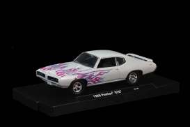 Pontiac  - 1969 white/flames - 1:64 - M2 Machines - 11228-17-3 - M2-11228-17-3 | Toms Modelautos