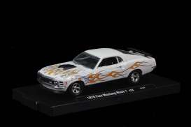 Ford  - 1970 white/flames - 1:64 - M2 Machines - 11228-17-5 - M2-11228-17-5 | Toms Modelautos