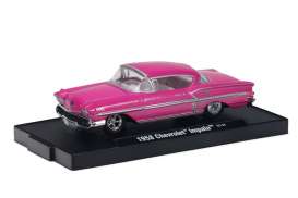 Chevrolet  - 1958 pink-purple - 1:64 - M2 Machines - 11228-15-2 - M2-11228-15-2 | Toms Modelautos