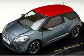 Citroen  - 2011 grey/red - 1:43 - IXO Models - moc121 - ixmoc121 | Toms Modelautos