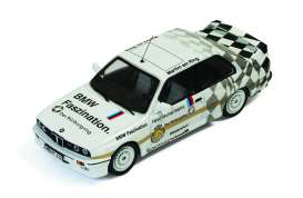 BMW  - 1990 white - 1:43 - IXO Models - clc234 - ixclc234 | Toms Modelautos