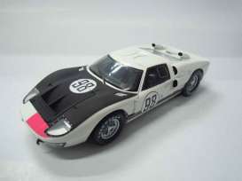 Ford  - GT40 MKII #98 1966 white/black - 1:18 - Shelby Collectibles - shelby415 | Toms Modelautos