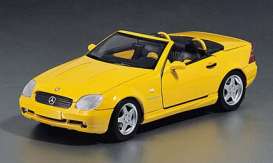 Mercedes Benz  - yellow - 1:18 - UT Models - UT26152 | Toms Modelautos