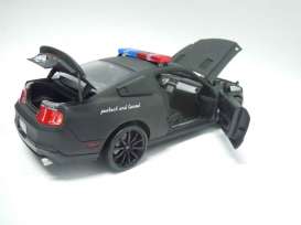 Shelby Ford - 2013 matt black - 1:18 - Shelby Collectibles - shelby464 | Toms Modelautos