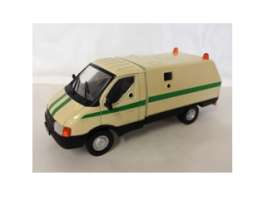 non  - creme/green - 1:43 - Magazine Models - rusFonds - magrusFonds | Toms Modelautos