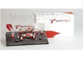 Toyota  - 2003 red/white - 1:43 - Minichamps - 343100076 - mc343100076 | Toms Modelautos