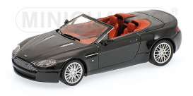 Aston Martin  - 2008 black - 1:43 - Minichamps - 400137431 - mc400137431 | Toms Modelautos