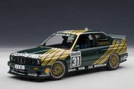 BMW  - 1991 green/gold - 1:18 - AutoArt - 89148 - autoart89148 | Toms Modelautos