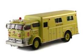 Mack  - 1960 yellow - 1:50 - Signature Models - sig32425Y | Toms Modelautos
