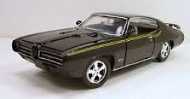 Pontiac  - 1969 black - 1:18 - Motor Max - 73133bk - mmax73133bk | Toms Modelautos