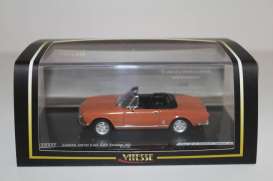 Fiat  - 124 spider 1970 coral - 1:43 - Vitesse SunStar - 24606 - vss24606 | Toms Modelautos