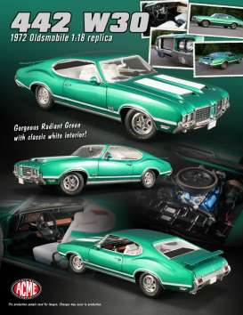 Oldsmobile  - 1972 green/white - 1:18 - Acme Diecast - acme1805602 | Toms Modelautos