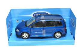 Volkswagen  - 2004 blue - 1:24 - Welly - 22459b - welly22459b | Toms Modelautos
