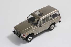 Toyota  - 1982 champagne - 1:43 - Ixo Premium X - 43020 - T9-43020 | Toms Modelautos