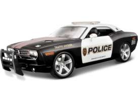 Dodge  - Challenger *Police* 2006 black - 1:18 - Maisto - 31365 - mai31365bk | Toms Modelautos