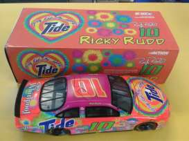 Ford  - 1999  - 1:18 - Action Performance - ac189901045 | Toms Modelautos