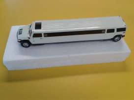 Hummer  - white - 1:43 - NEO Scale Models - 45352 - neo45352 | Toms Modelautos