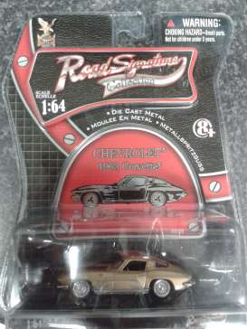 Corvette Chevrolet - 1963 gold - 1:64 - Yatming - yat64-corv.gd | Toms Modelautos