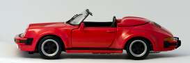 Porsche  - red - 1:18 - Maisto - 32802 - mai32802 | Toms Modelautos
