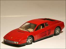 Ferrari  - 1984 red - 1:18 - Bburago - 3019r - Bura3019r | Toms Modelautos