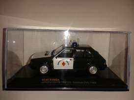 Seat  - green/white - 1:43 - Magazine Models - POLronda - magPOLronda | Toms Modelautos