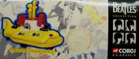 Yellow Submarine  - yellow - Corgi - corgi05401 | Toms Modelautos