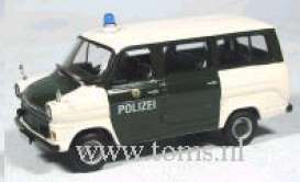 Ford  - 1971 white/green - 1:43 - Minichamps - 400082490 - mc400082490 | Toms Modelautos