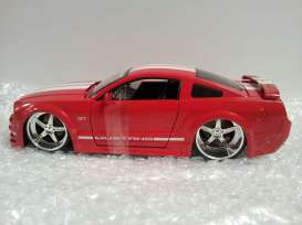 Ford  - 2006 blue/white - 1:24 - Jada Toys - 90659r - jada90659r | Toms Modelautos