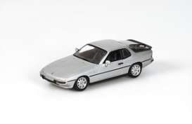 Porsche  - 1984 silver - 1:43 - Minichamps - 400062121 - mc400062121 | Toms Modelautos