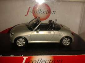 Daihatsu  - champagne gold - 1:43 - J Collection - jc30080cg | Toms Modelautos