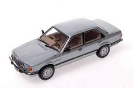 Holden  - 1980 aztec silver - 1:43 - Biante - Biante432701A | Toms Modelautos