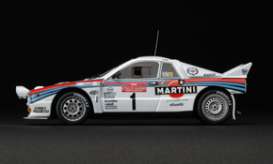 Lancia  - 1985 white/red/blue - 1:43 - HPi - hpi958 | Toms Modelautos