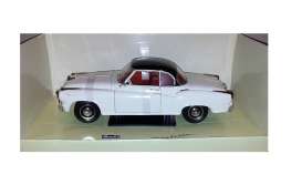 Borgward  - 1954 white - 1:18 - Revell - Germany - 08982 - revell08982 | Toms Modelautos