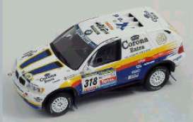 BMW  - 2005 white/blue - 1:43 - Spark - S0496 - spaS0496 | Toms Modelautos