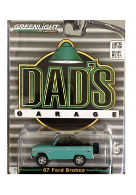 Ford  - 1967 green - 1:64 - GreenLight - DADSgn - glDADSgn | Toms Modelautos