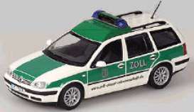 Volkswagen  - green/white - 1:43 - Minichamps - 430056090 - mc430056090 | Toms Modelautos