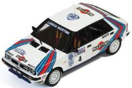 Lancia  - 1987 white/blue/red - 1:43 - IXO Museum - ixrac120 | Toms Modelautos