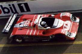 Kremer  - 1998 red - 1:43 - Spark - S0322 - spaS0322 | Toms Modelautos