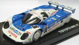 Toyota  - 1989 white/blue - 1:43 - Q-model - QM105 | Toms Modelautos