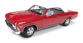 Chevrolet  - 1966 red - 1:18 - Auto World - AMM1041 | Toms Modelautos