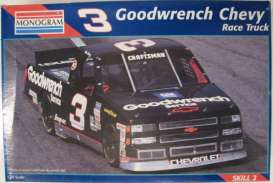 Chevrolet  - 1996  - 1:24 - Monogram - mono2458 | Toms Modelautos