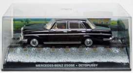 Mercedes Benz  - black - 1:43 - Magazine Models - JBMB250SE - magJBMB250SE | Toms Modelautos