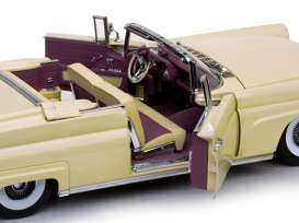 Lincoln  - 1958 champagne-yellow - 1:18 - SunStar - 4705 - sun4705 | Toms Modelautos