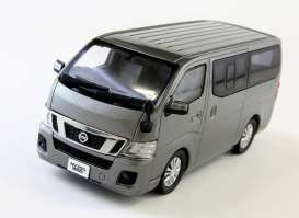 Nissan  - 2015 blade silver - 1:43 - Kyosho - 3639GRs - kyo3639GRs | Toms Modelautos