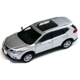 Nissan - 2014 silver - 1:43 - Ixo Premium X - PRD418 - ixPRD418 | Tom's Modelauto's Nissan - 2014 silver - 1:43 - Ixo Premium X - PRD418 - ixPRD418 | Tom's Modelauto's