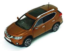 Nissan  - 2014 orange - 1:43 - Ixo Premium X - PRD419 - ixPRD419 | Toms Modelautos