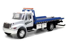 International  - Durastar Flat Bed Tow Truck  2008 white/blue - 1:24 - Jada Toys - 97218 - jada97218 | Toms Modelautos