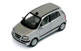 Hyundai  - 2004 silver - 1:43 - Ixo Premium X - PRD430 - ixPRD430 | Toms Modelautos