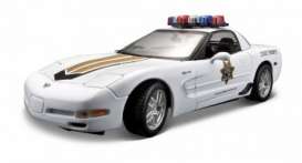 Chevrolet  - Corvette Z06 2001 white/gold - 1:18 - Maisto - 31383 - mai31383 | Toms Modelautos